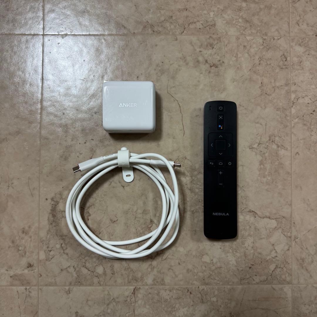 【美品】NEBULA Vega Portable プロジェクター 箱付き