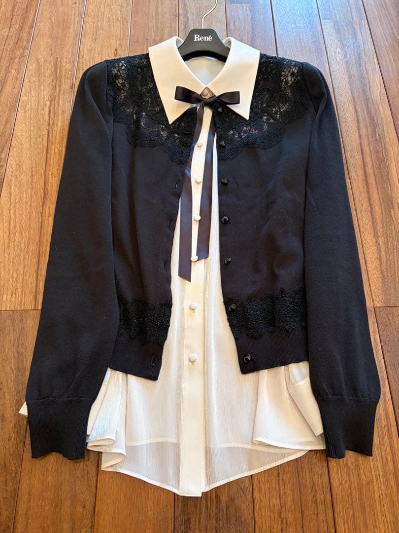 ♡Reneルネ♡ レース　カーディガン約57000円（ブラウスやスカート除く）