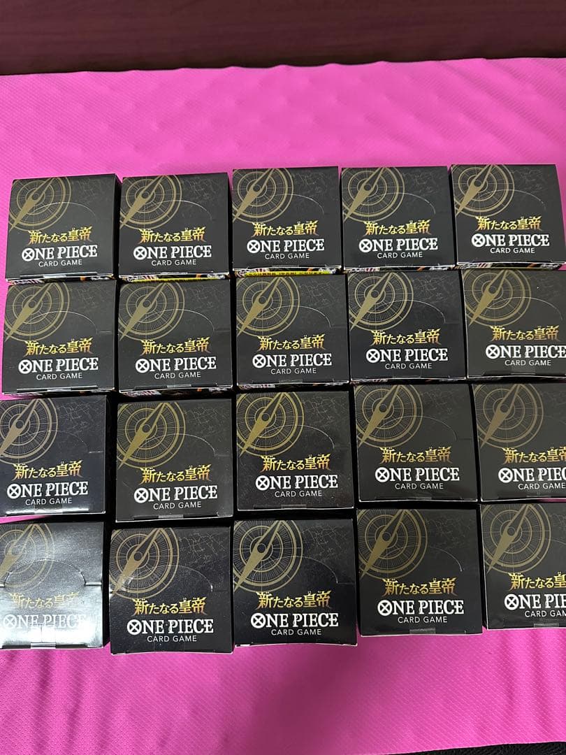 ワンピースカード　新たなる皇帝20BOXテープ付き