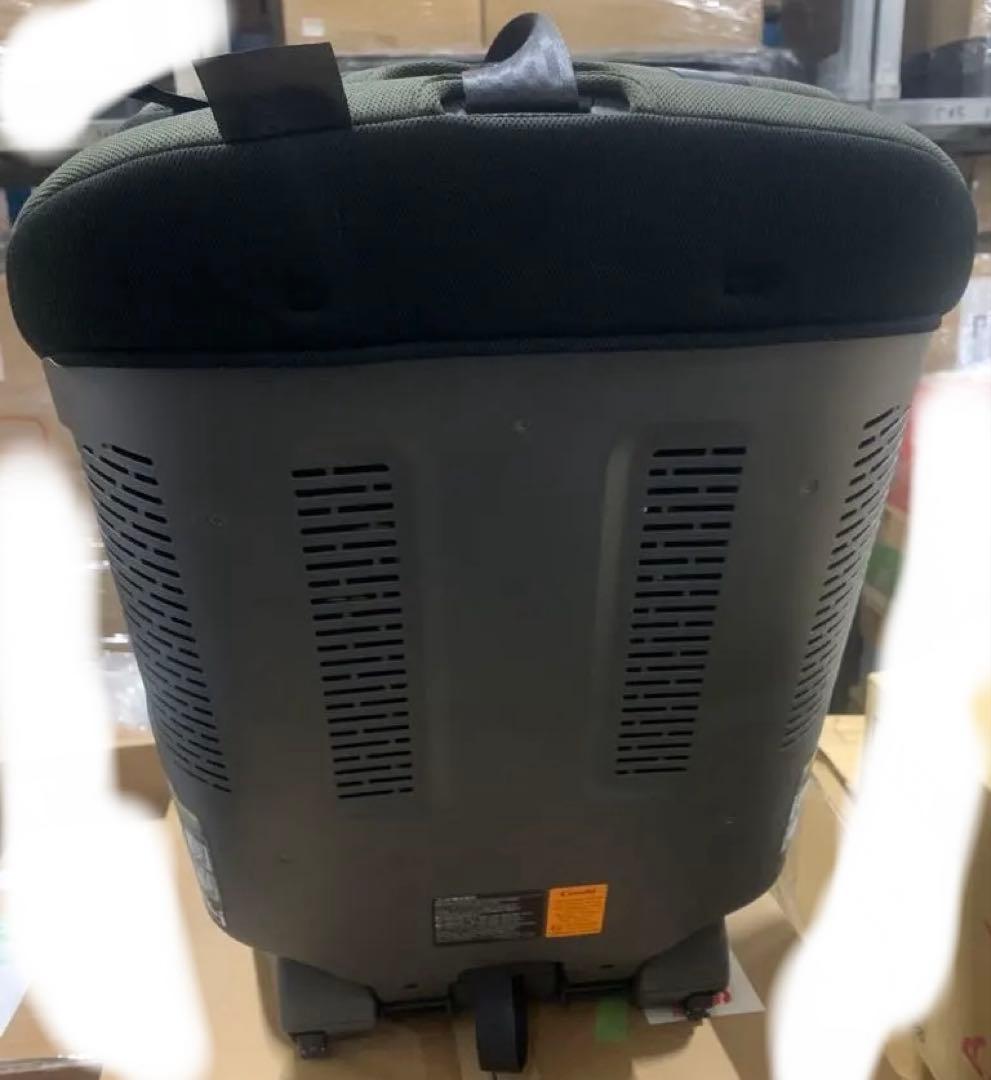 Combi コンビ 【販売店限定】チャイルド&ジュニアシート1歳から12歳頃まで