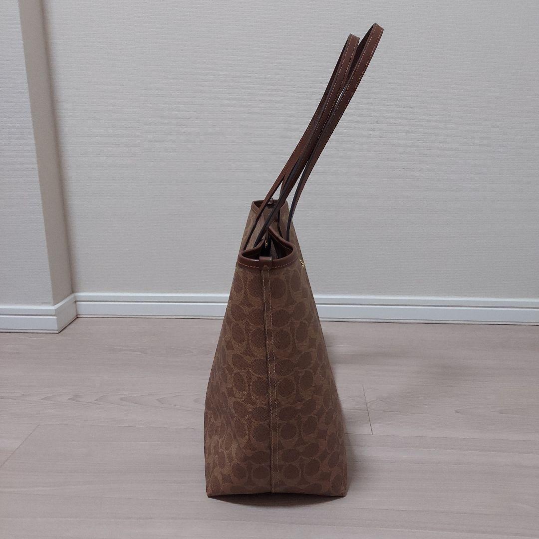 コーチ トートバッグ ベージュ