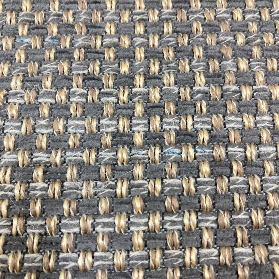 ユーカス　アクタス取り扱い　スツール　オットマン　ポケットコイル