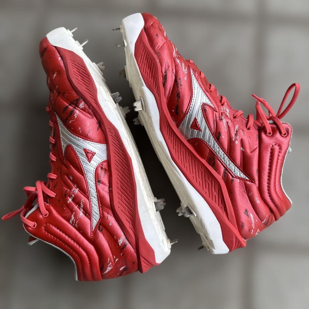 クッションレボプロ　ミズノプロ　ミドルカット