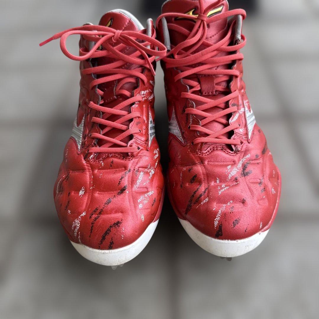 クッションレボプロ　ミズノプロ　ミドルカット