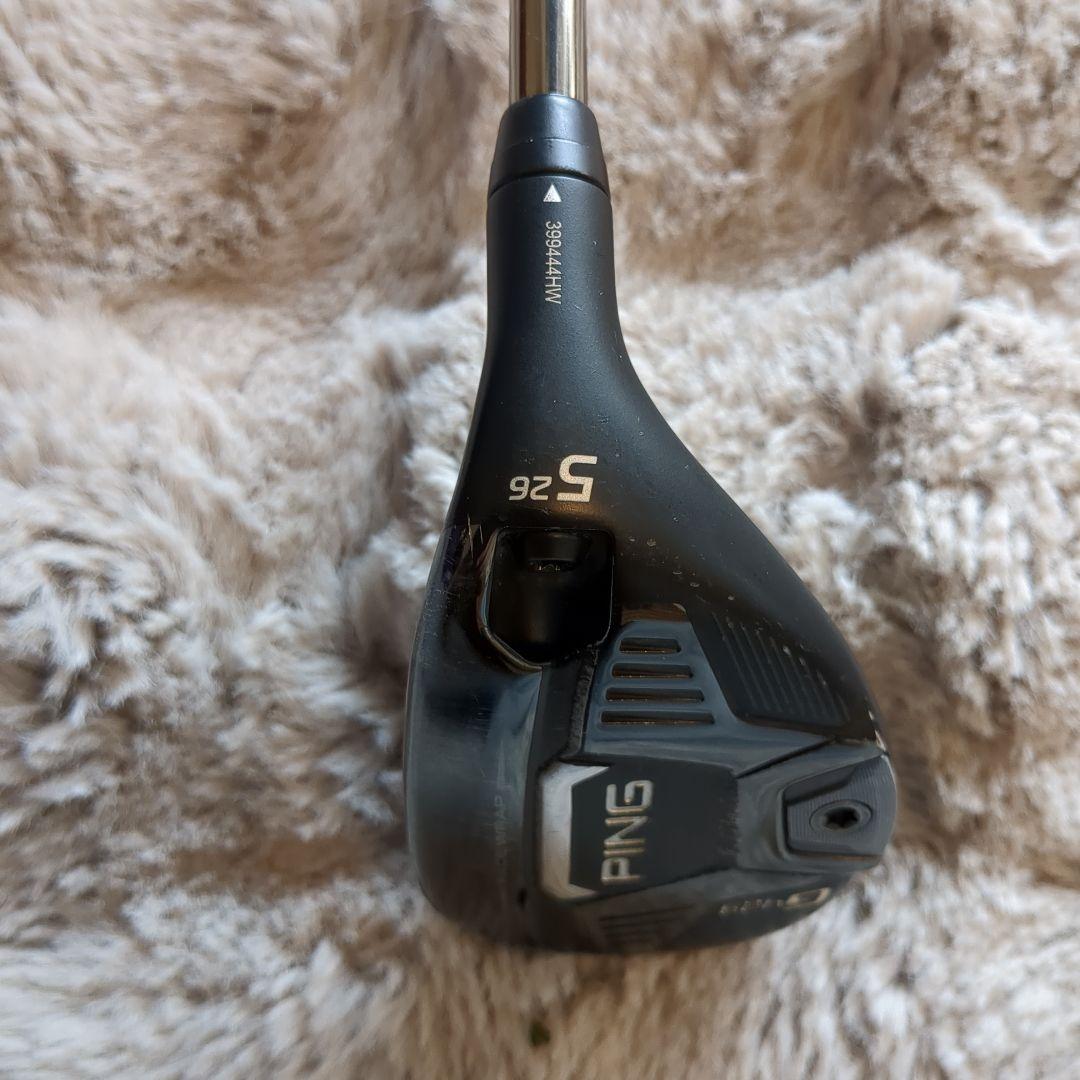 PING G425 ユーティリティクラブ、ロフト19度、ヘッドカバー付き。