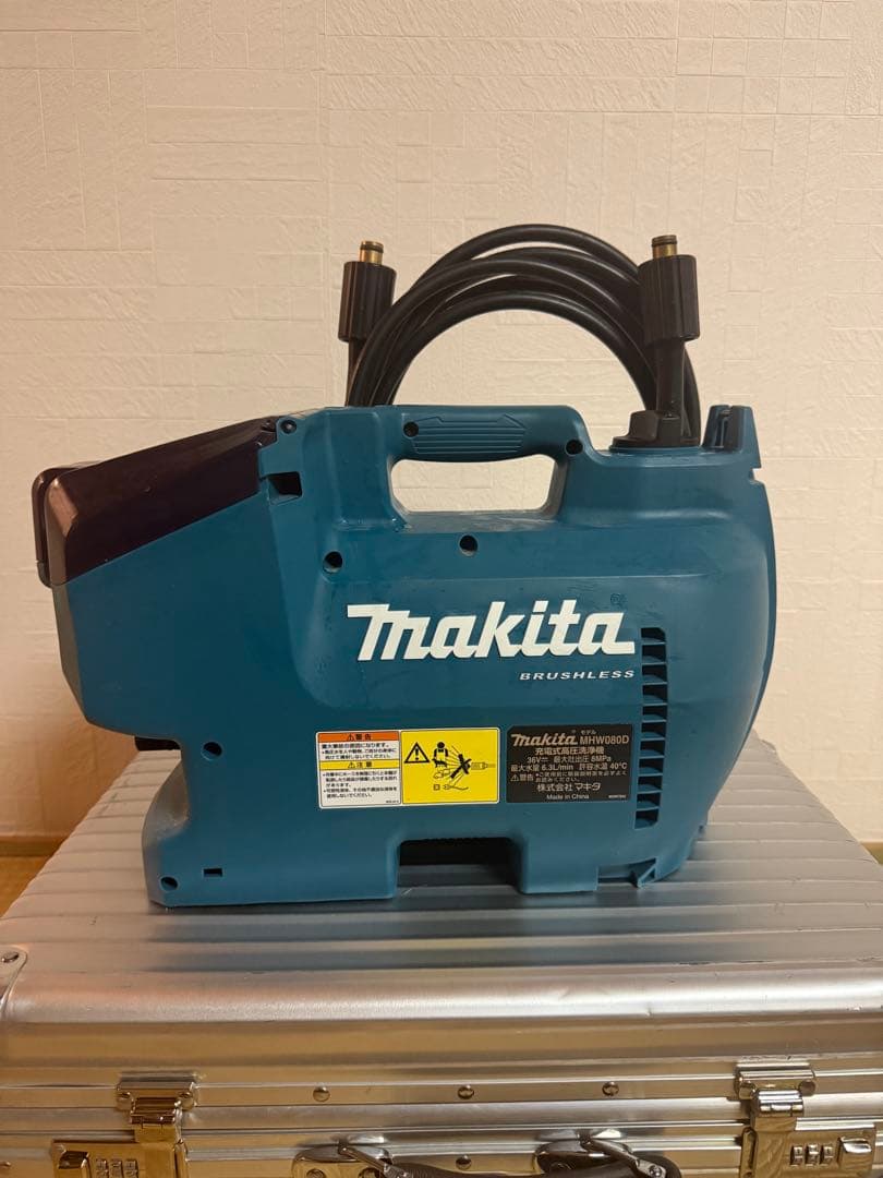マキタ 充電式高圧洗浄機 MHW080D バッテリー無し