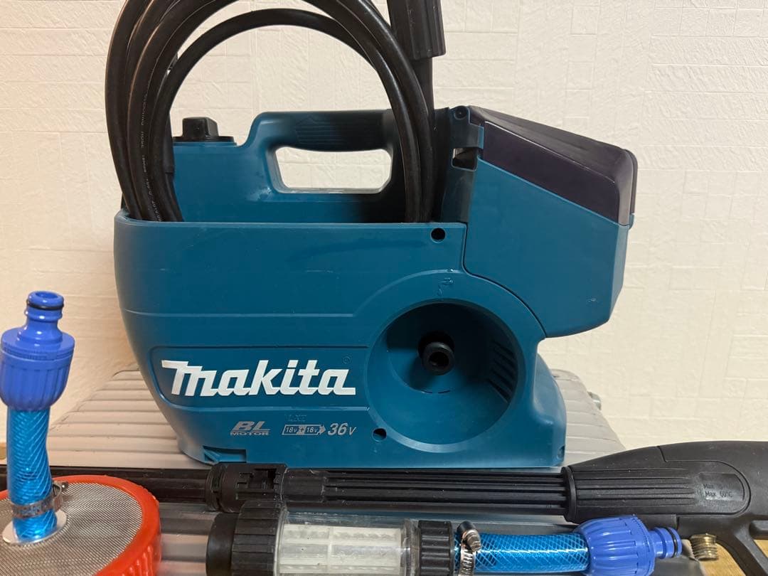 マキタ 充電式高圧洗浄機 MHW080D バッテリー無し