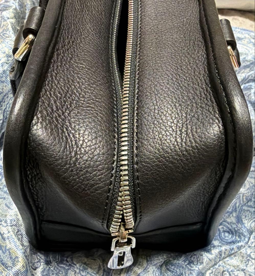 極美品✳︎✳︎LOEWE ✳︎✳︎アマソナ28