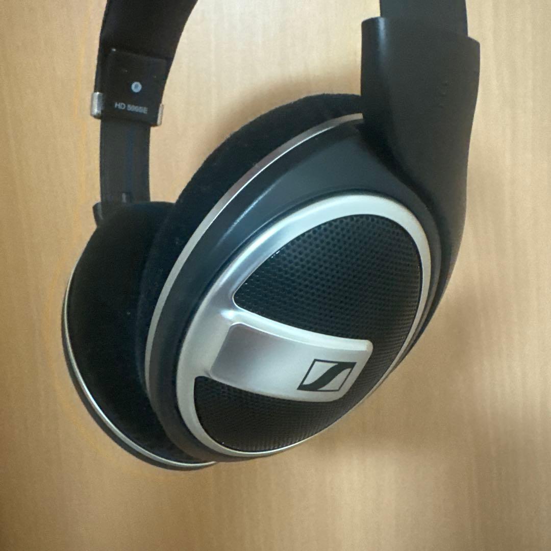 SENNHEISERヘッドホンHD599SE有線