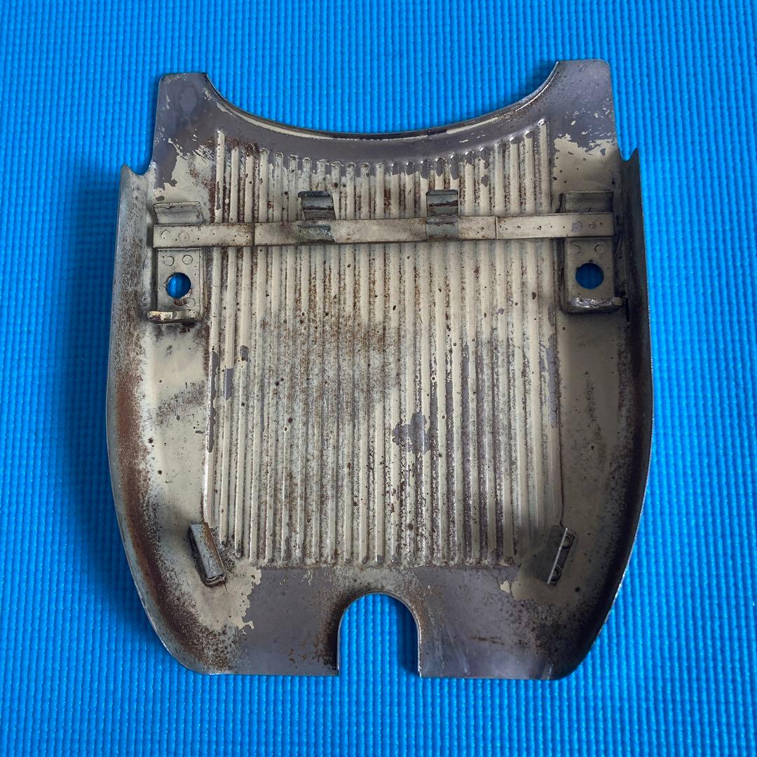 ハーレーショベルヘッド　FLH シート下　フレームカバー