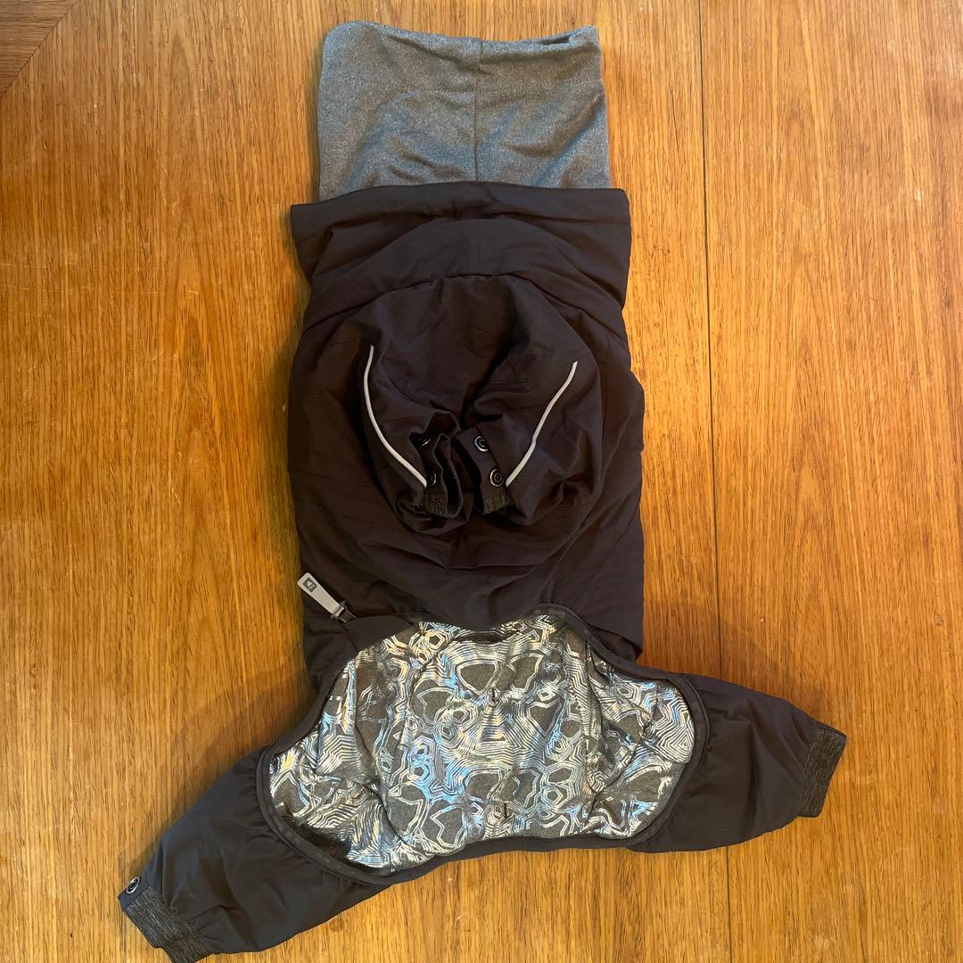 未使用 試着のみ　小型犬用　フルッタ　30S