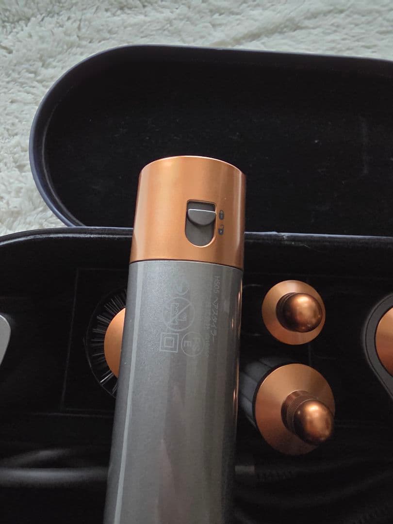 【美品】Dyson Airwrap HS05 ドライヤー　カール　ダイソン