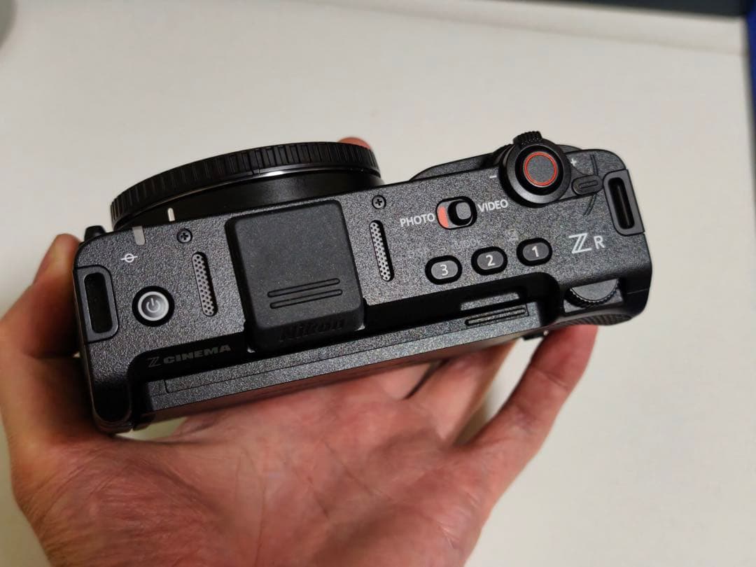 Nikon ZR ボディ
