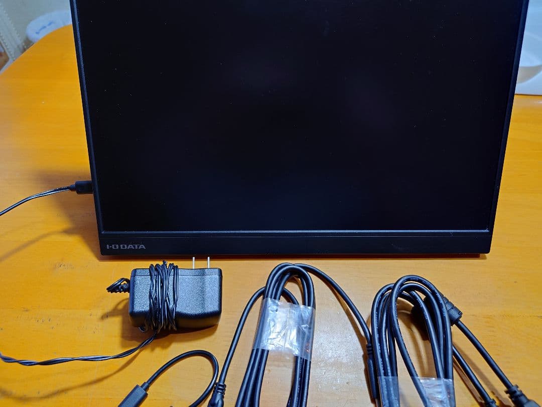 【お買い得】I-O DATA LCD-CF161XDB-M（15.6型）