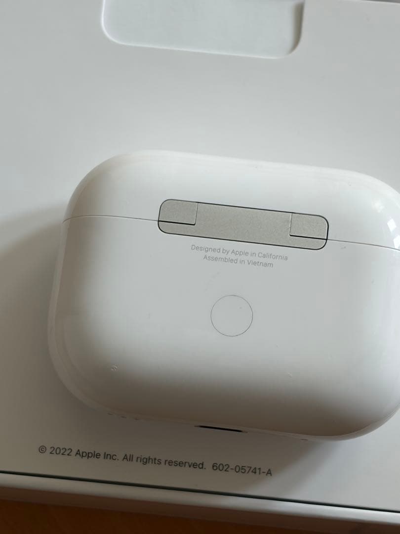【箱付き】AirPods pro 第2世代 lightning