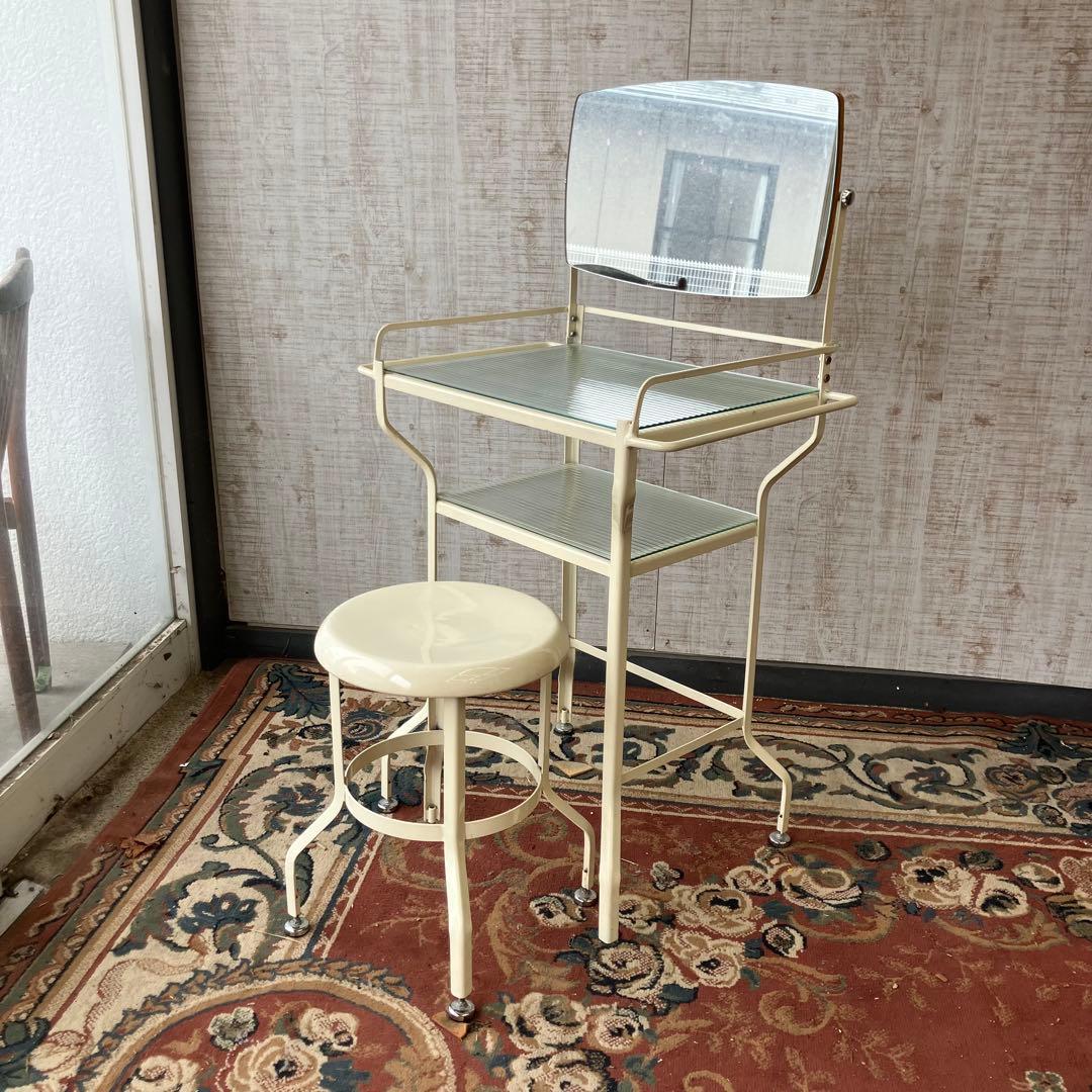 北欧レトロ アイアンフレーム スチールドレッサー 化粧台 スツール付き 鏡台