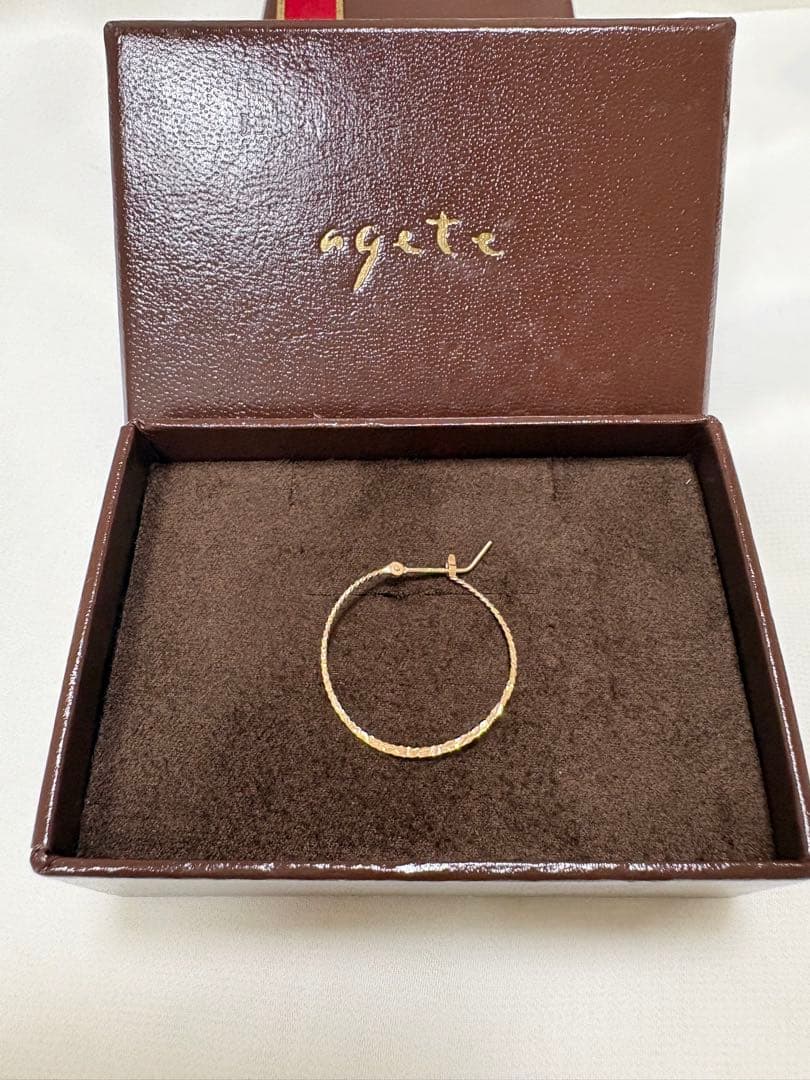 agete フープピアス　片方