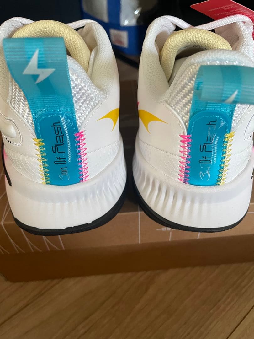 Wade Son of Flash 「ブライトイエロー」