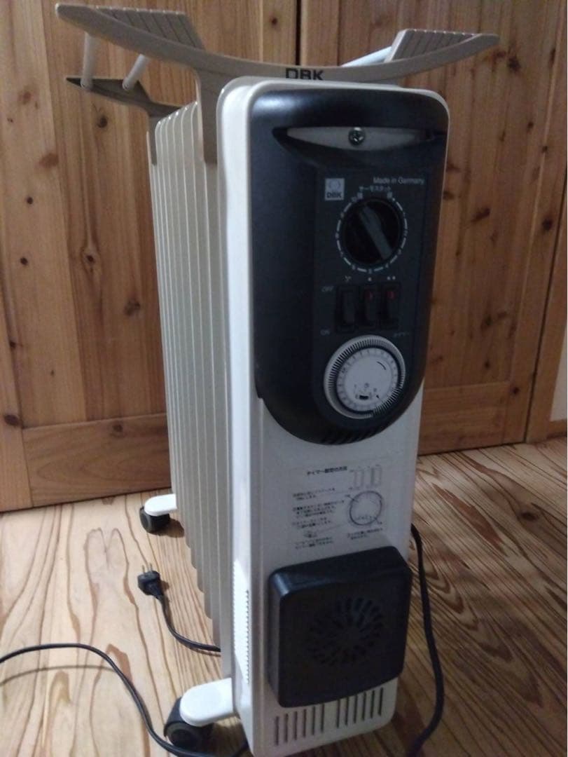 DBK オイルヒーター(セラミックヒーター付き) 10枚フィン