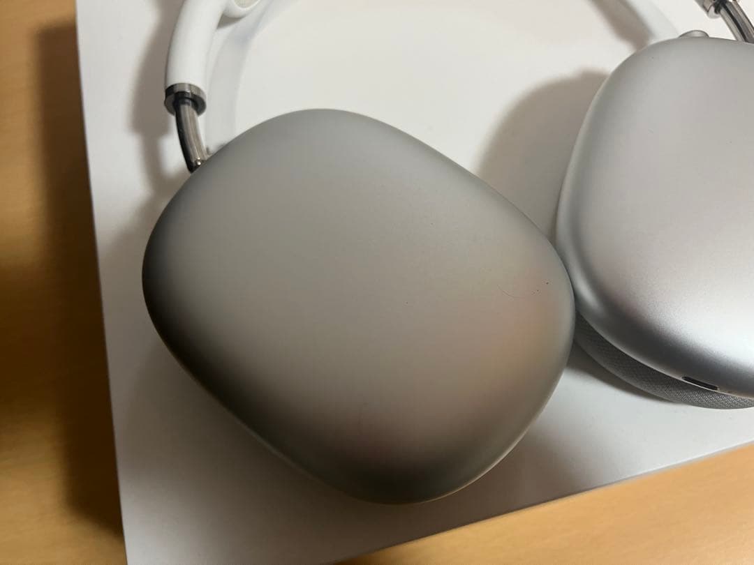 【4/11マデ出品】AirPods Max シルバー 本体　箱あり　カバー付