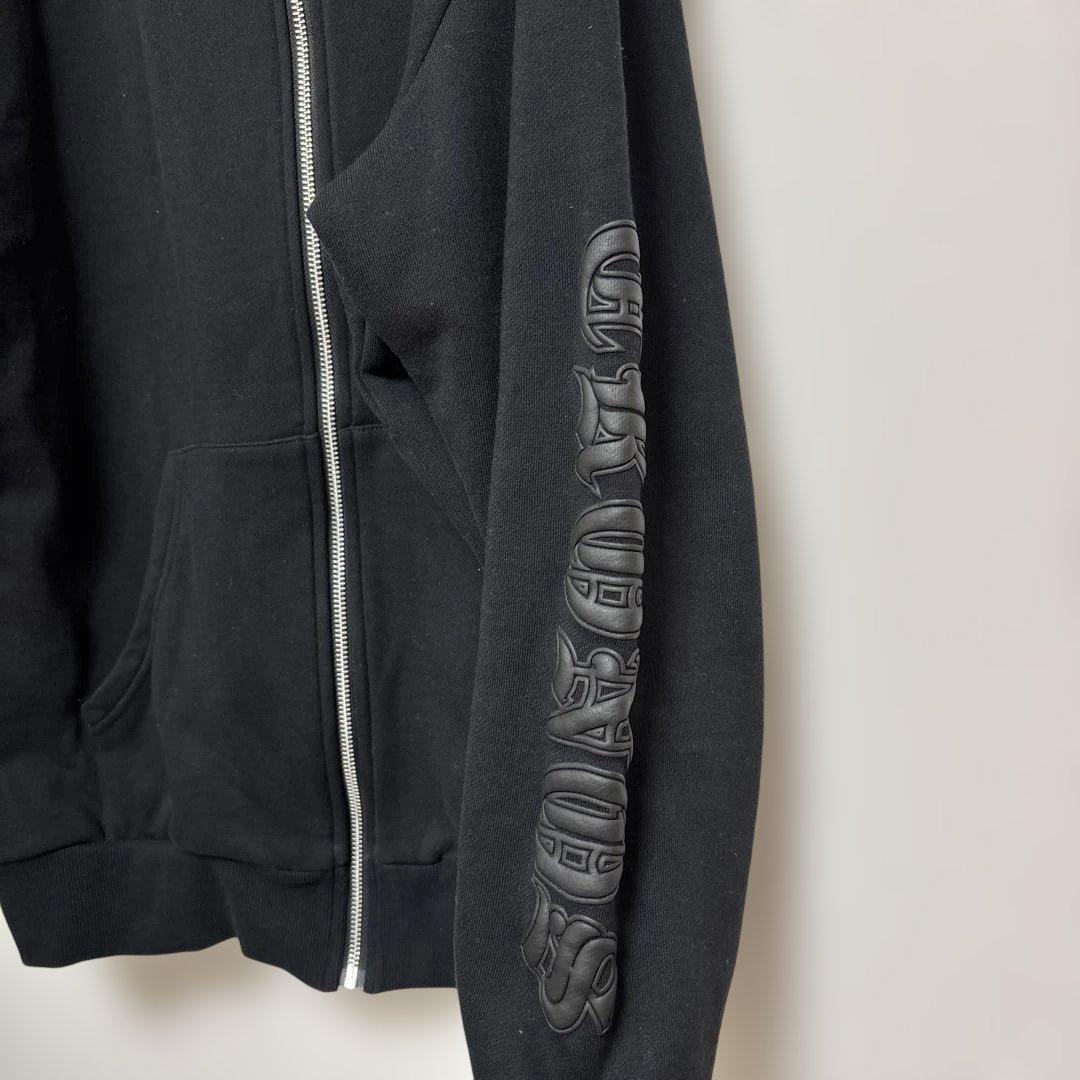 トップス CRONOS BLACKLETTER STAND ZIP JACKET