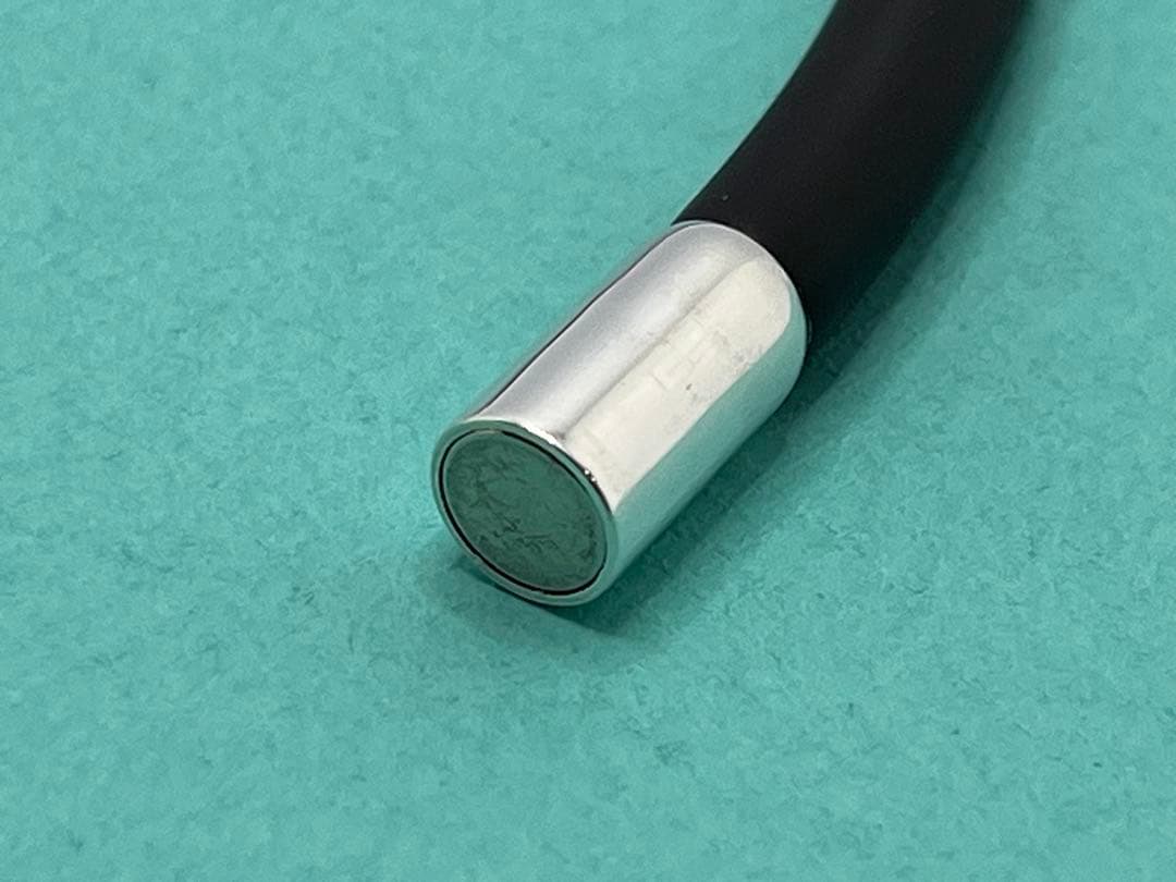 c511 美品　ティファニー　グルーブ　サーファーブレスレット　ラバーマグネット