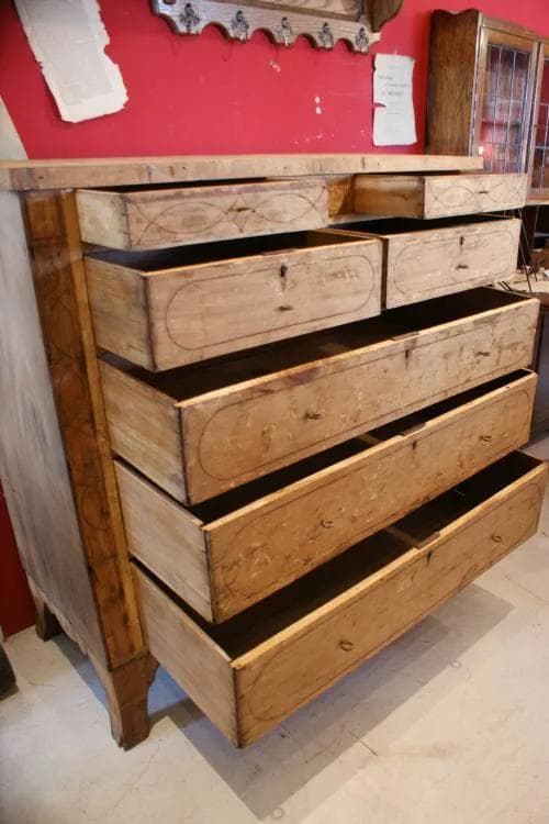 アンティークウッドチェスト