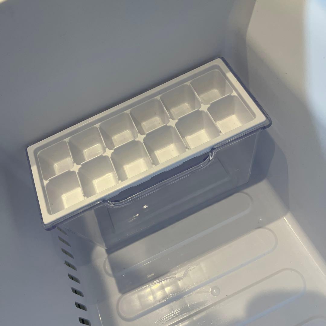 【熊熊さま】シャープ SHARP 冷蔵庫 SJ-D18GJ-W　179L