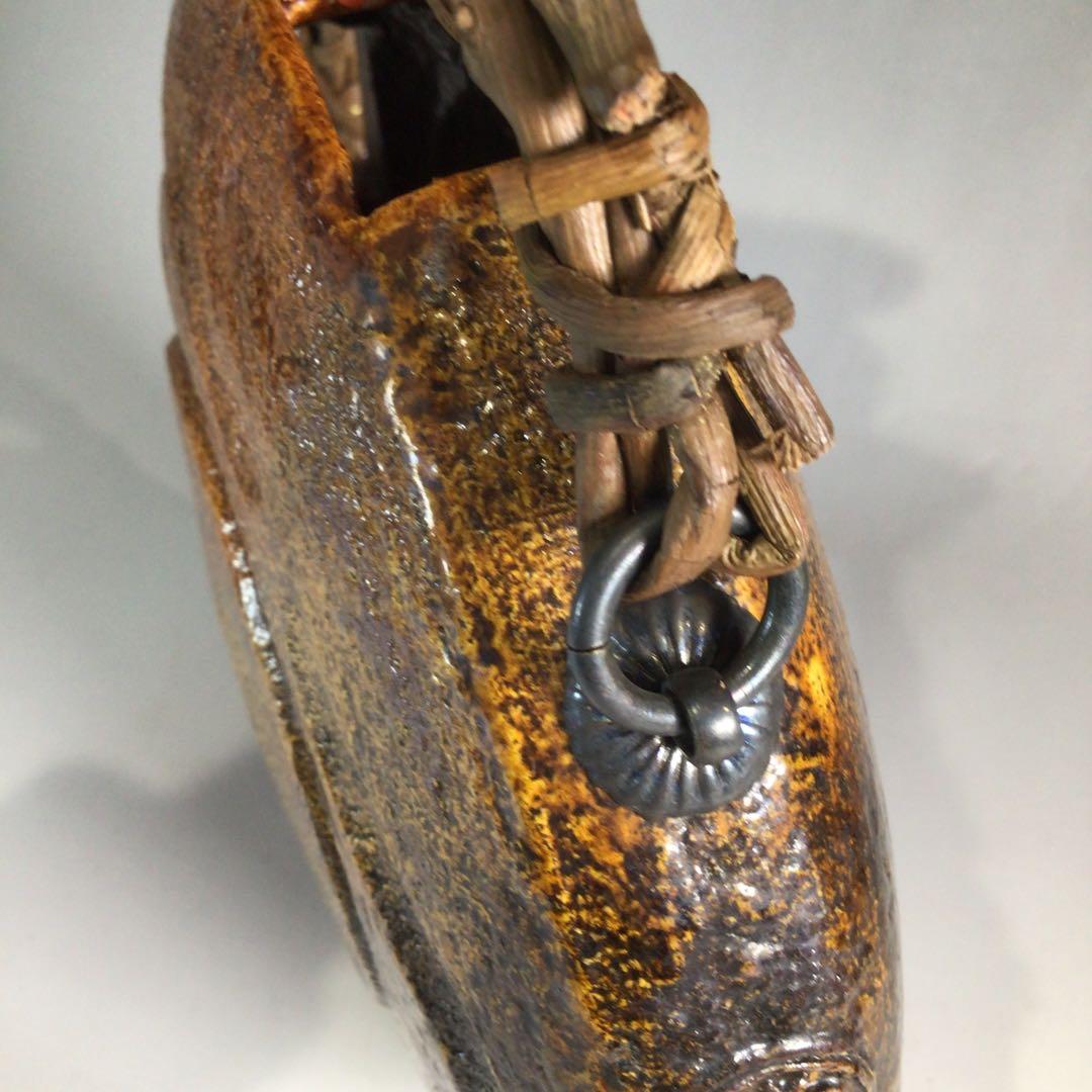 Ｐ２９６　花生　『大樋焼』『長阿弥窯　大樋研仁造』『銅鑼形花入』　共箱　花器