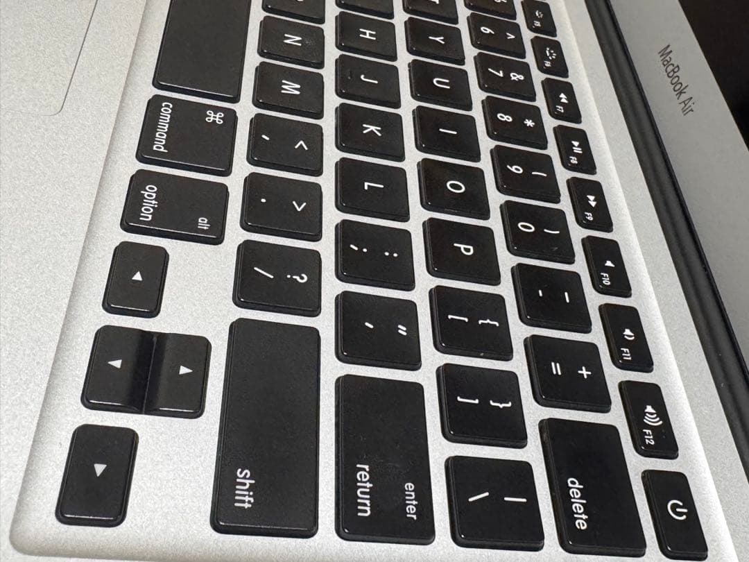 MacBook本体 Apple MacBook Air A1466