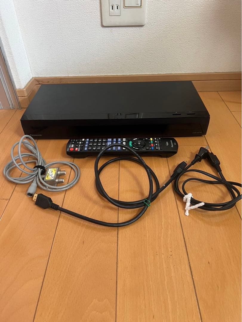 パナソニック　ブルーレイレコーダー　DMR-4W100 動作良好