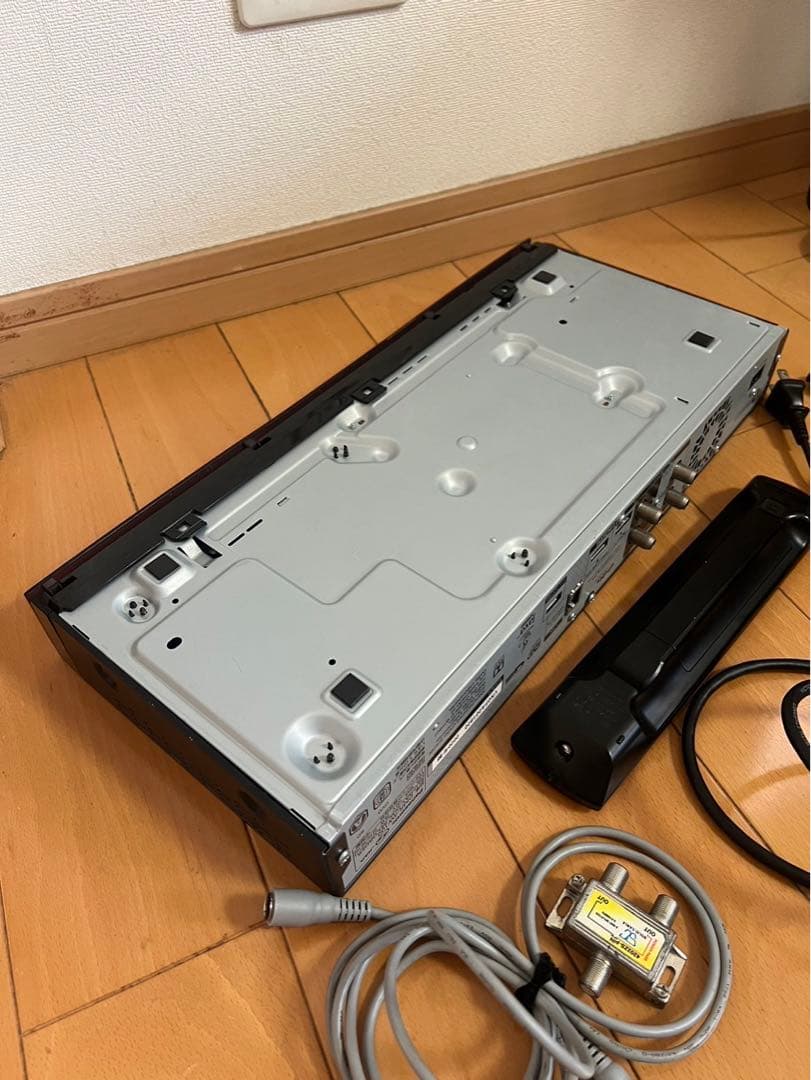 パナソニック　ブルーレイレコーダー　DMR-4W100 動作良好