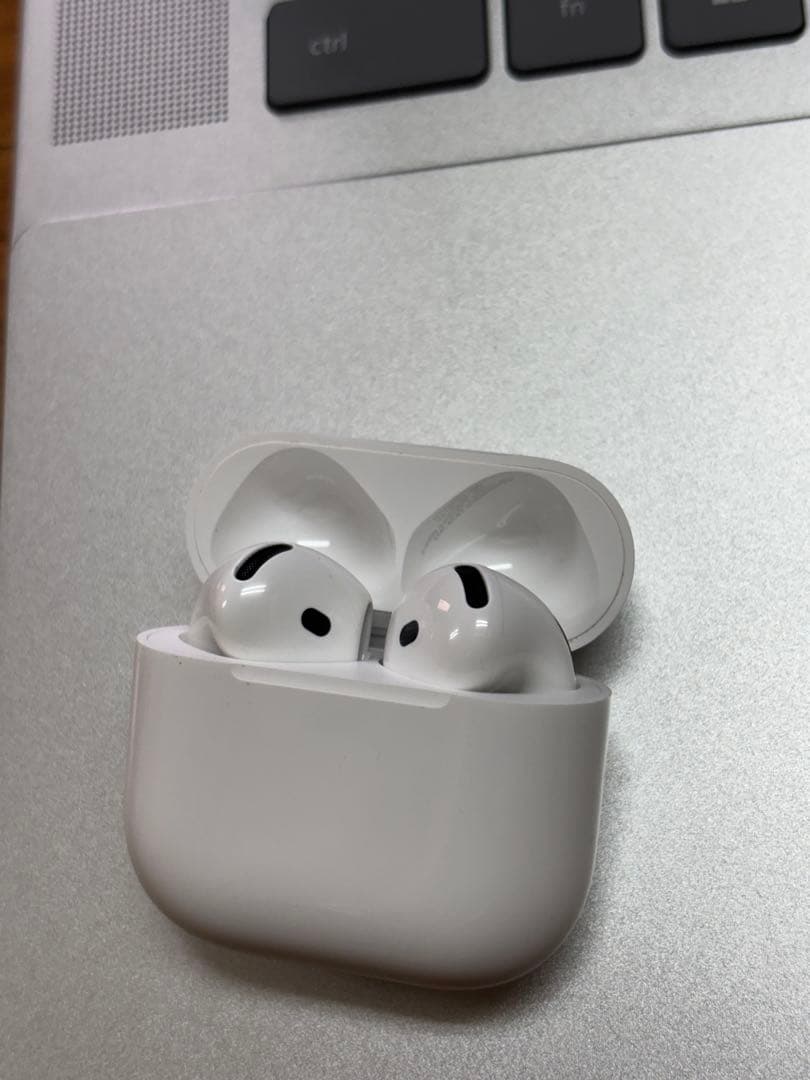 AirPods4 ノイズキャンセリングモデル