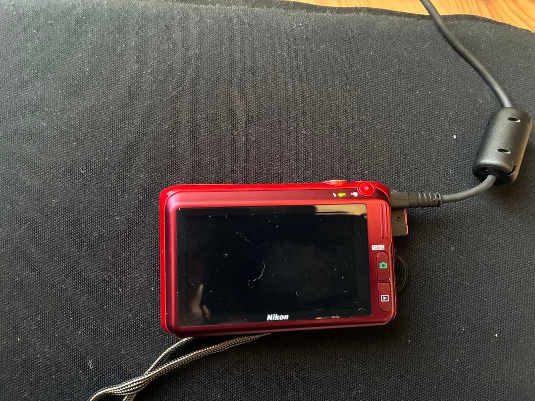 Nikon COOLPIX S6400 レッド