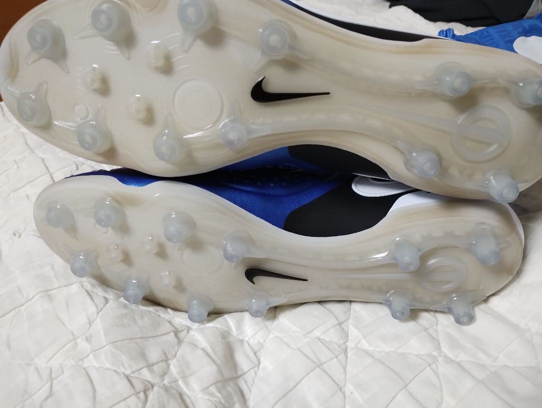 ティエンポレジェンド10 エリート AG PRO　２７．５センチ