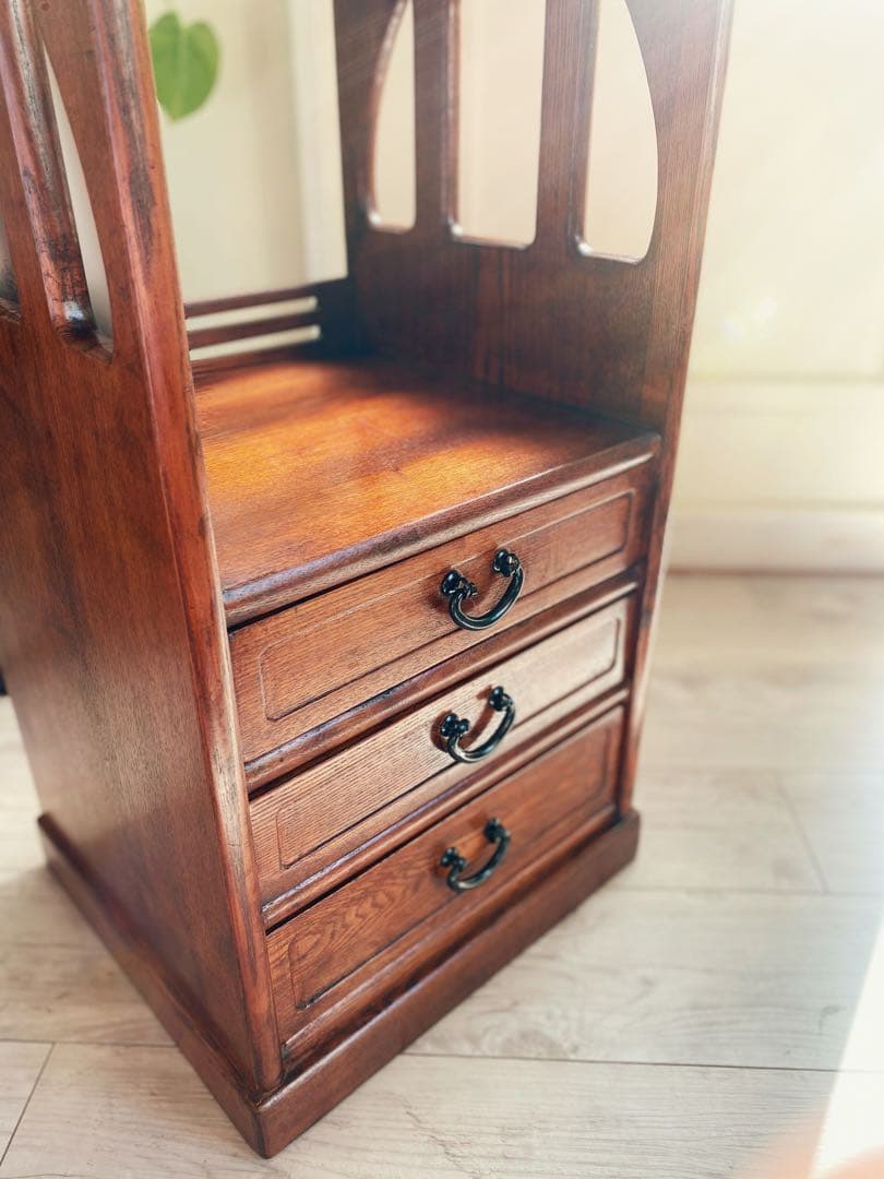 アンティーク　本棚　ケヤキ　箪笥　インテリア　昭和　レトロポップ　美品　無垢