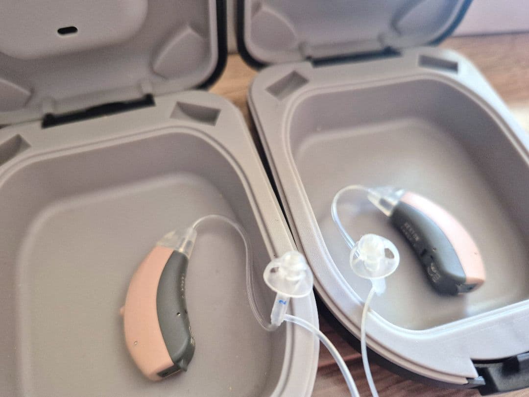 未使用品　集音器　耳かけ cortitoon　補聴器　空気電池 PR41