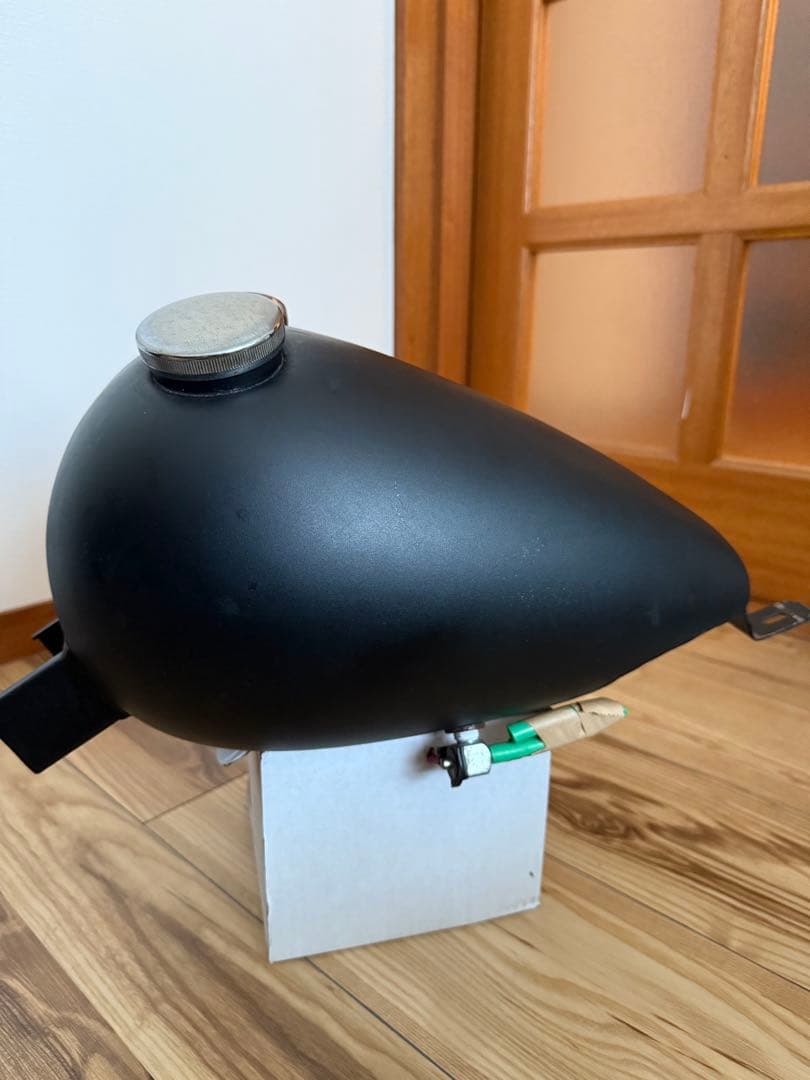 cream420 部品屋K&W エッグタンク　グラストラッカー