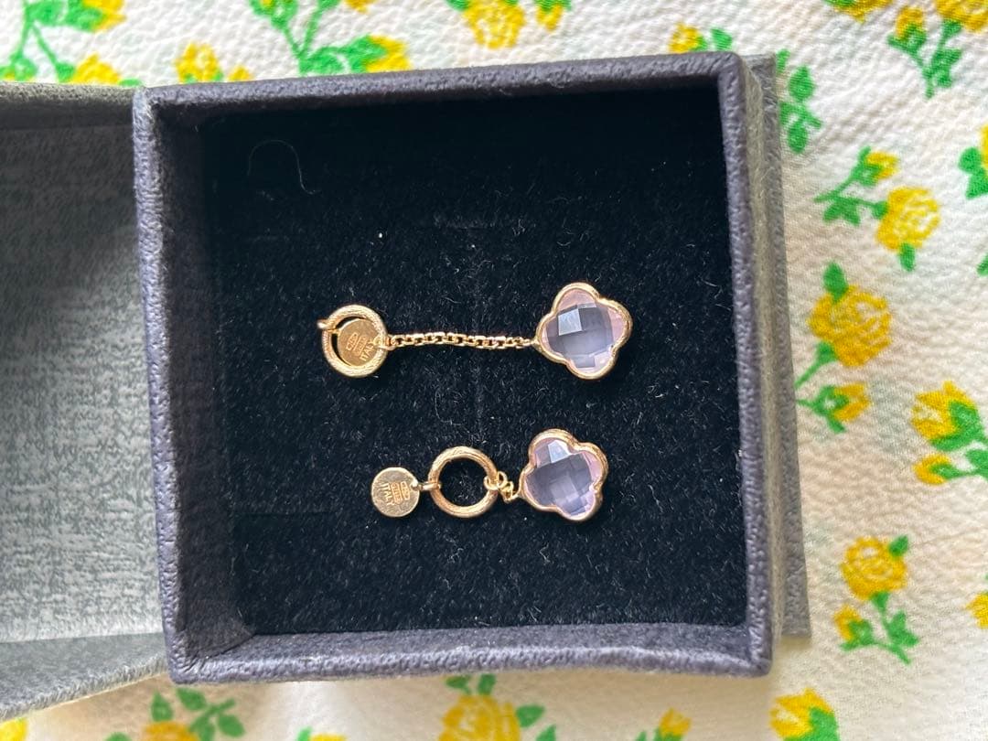 ラストクリシュナピアスチャームk18