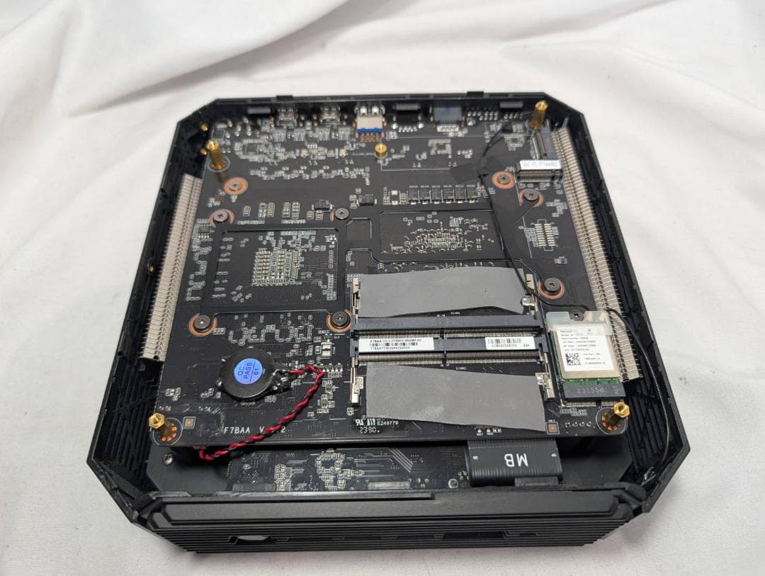 ミニPC MINISFORUM HX77G Ryzen7 7735H RX6600M