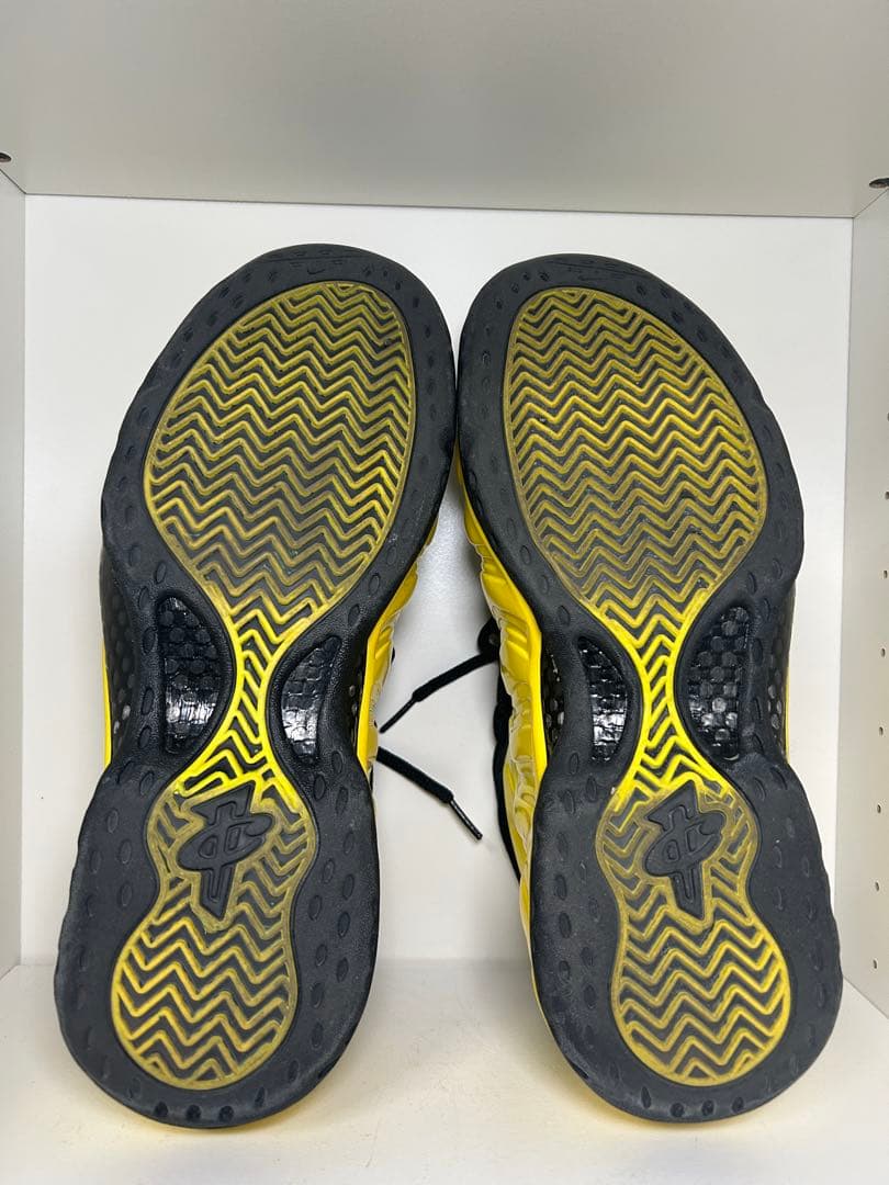 Nike Foamposite イエロー　ウータンクラン