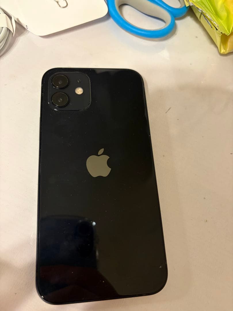 iPhone 12 ブラック64GB 【バッテリー77%】本体 充電ケーブル付き