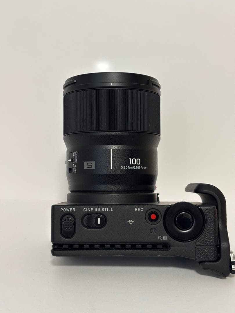 Panasonic LUMIX S 100mm f2.8 Lマウント