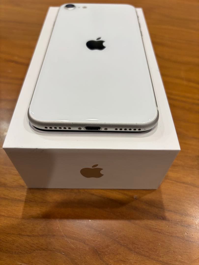 iPhone SE (第2世代) (white) 64GB SIMフリー