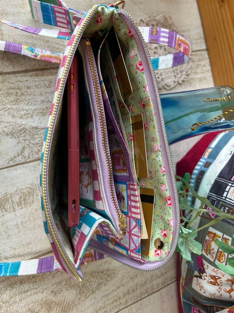 とんみ♡パリの街並みウィンドウショッピング猫ちゃん