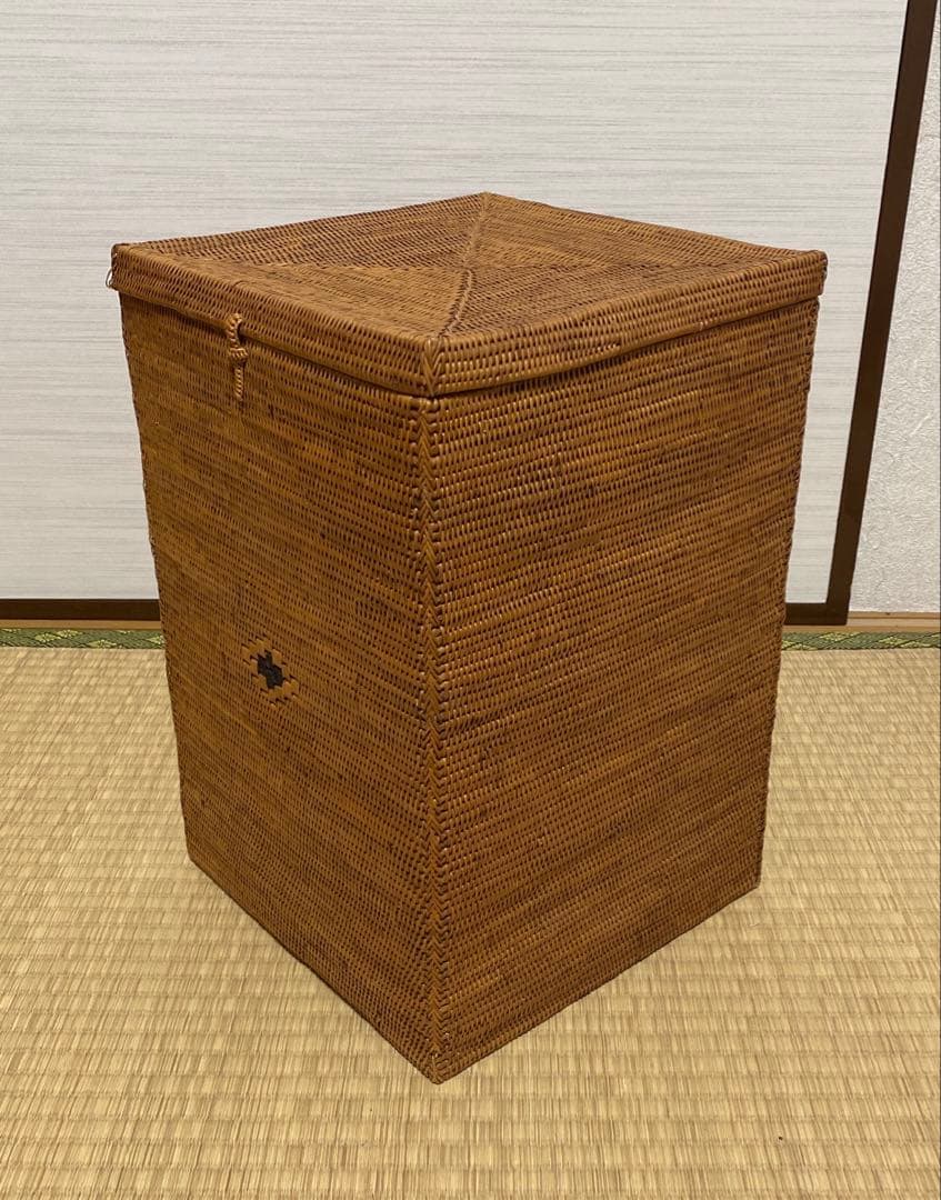 アタ 収納ボックス　蓋付き