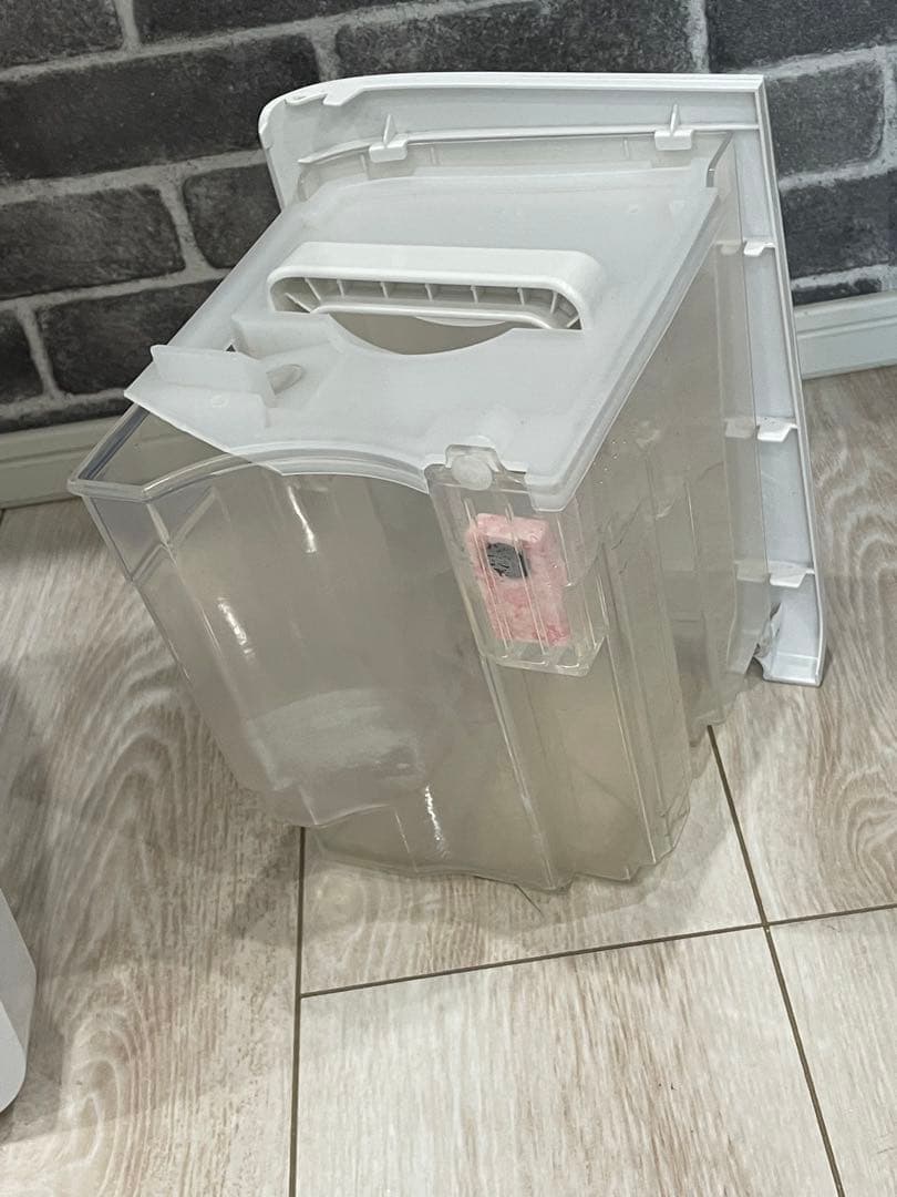 シャープ 衣類除湿乾燥機 CV-N71-W 2021年製