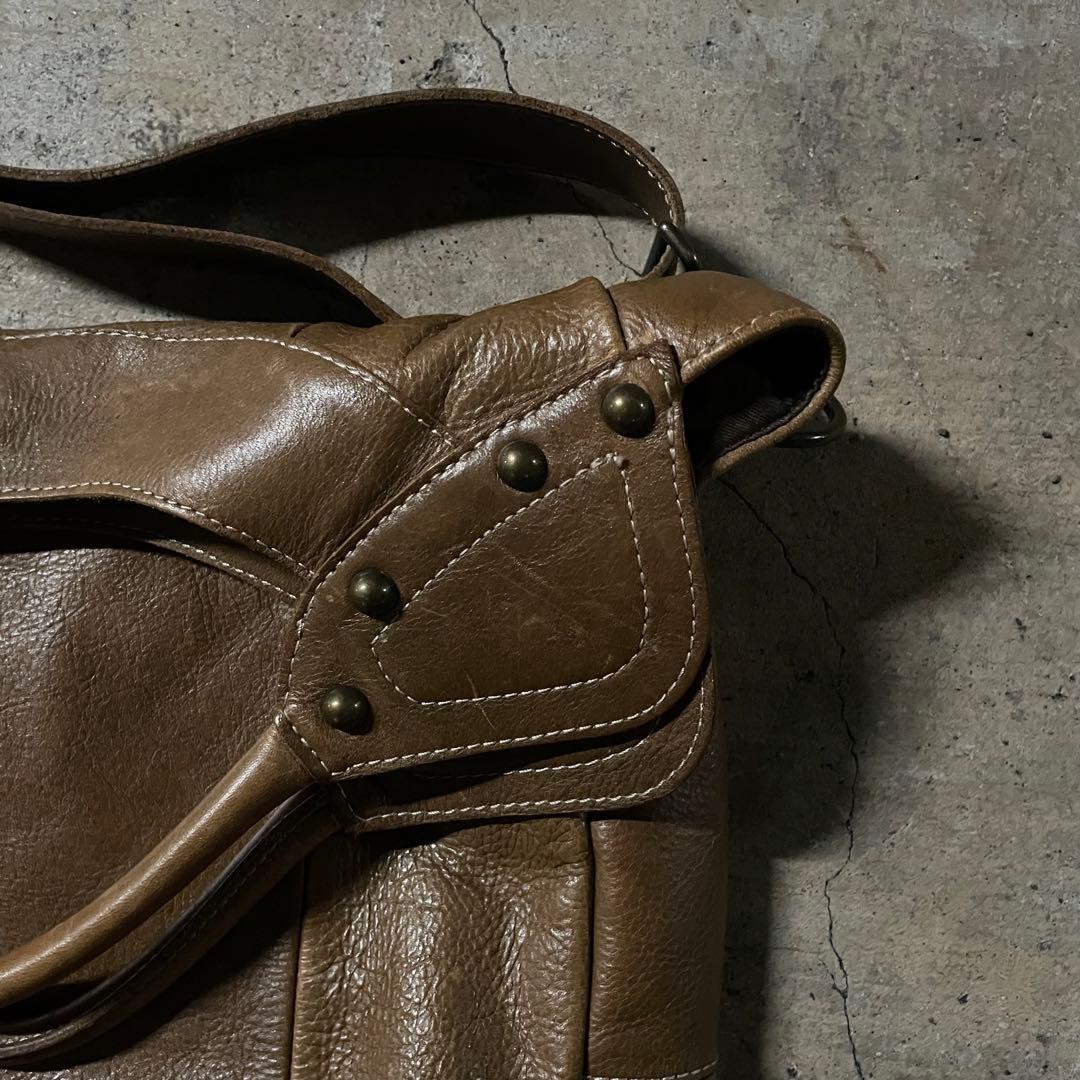 Y2K グランジ スタッズ 本革レザー ショルダーバッグ アーカイブ ギミック