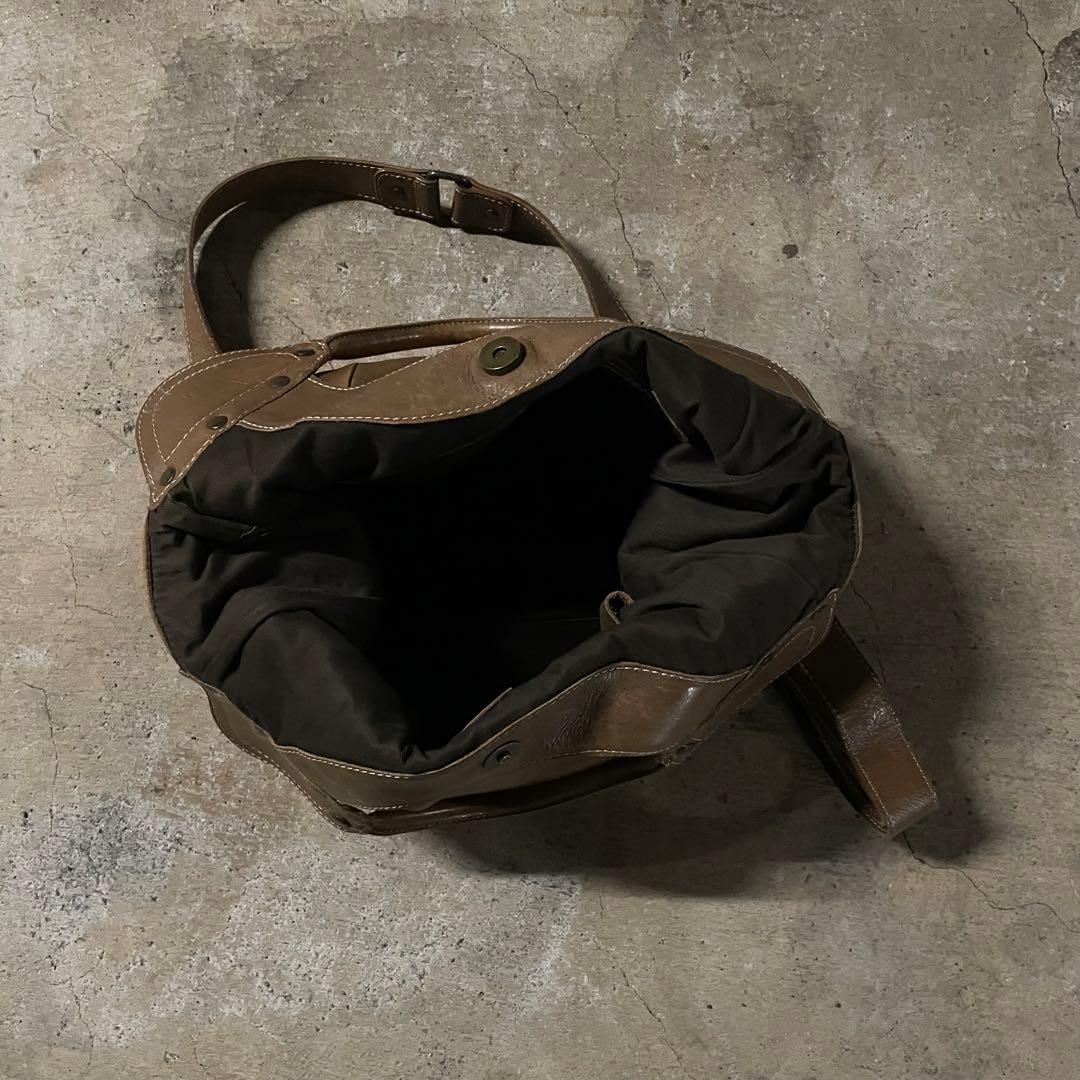 Y2K グランジ スタッズ 本革レザー ショルダーバッグ アーカイブ ギミック