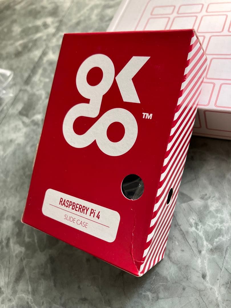 ベアボーン・キット Raspberry Pi 4